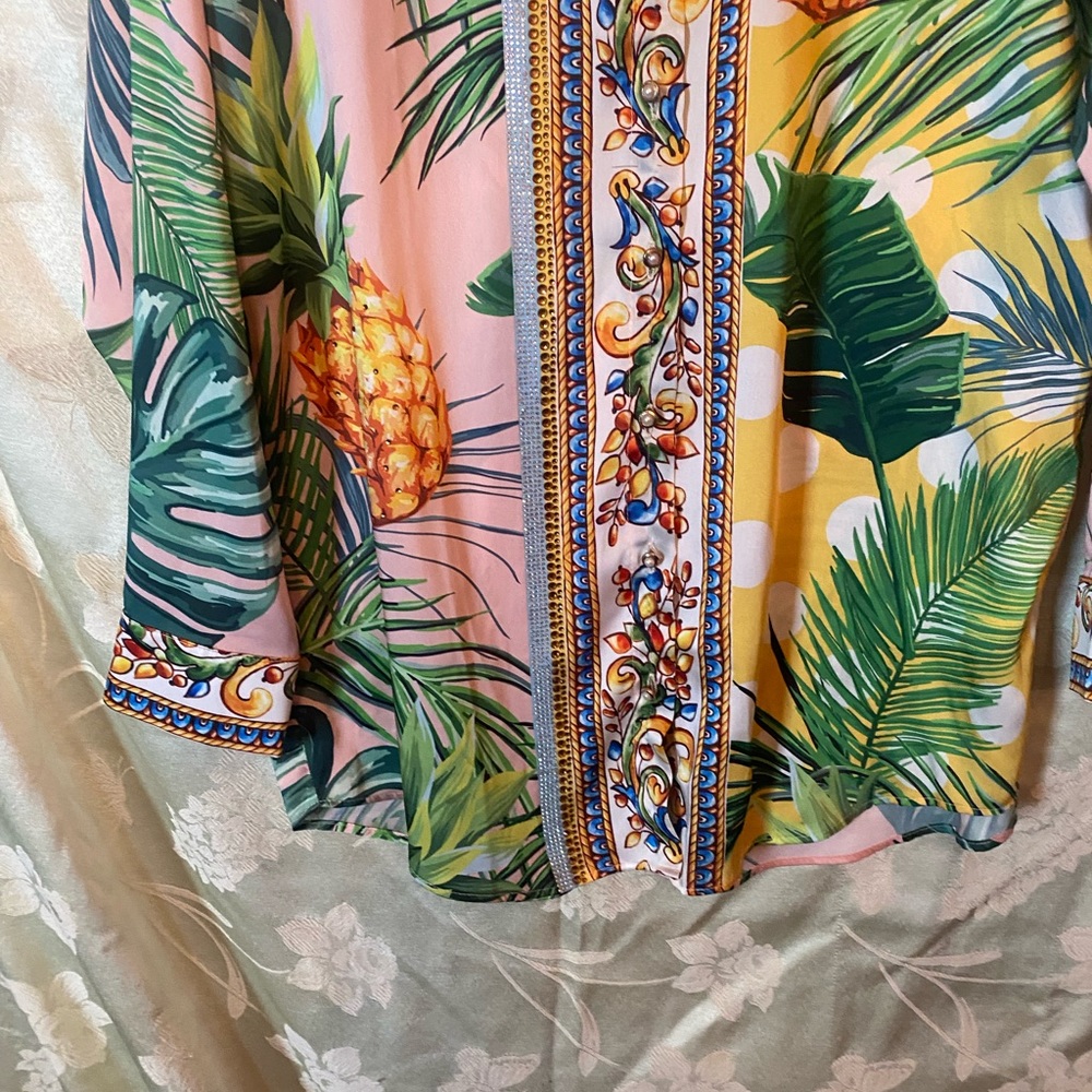 Blouse - Picture 4 of 11